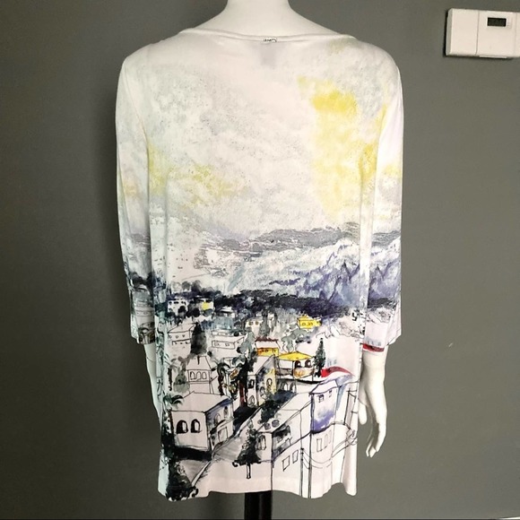 St John Graphic top / blouse with ski town scene studs Medium NEW knit - Picture 3 of 9
